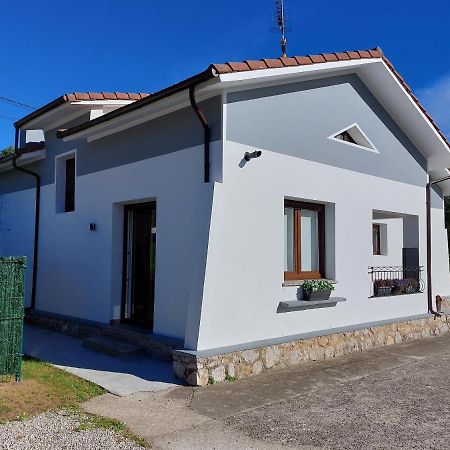 Casa Llaca Vivienda Vacacional Villahormes エクステリア 写真