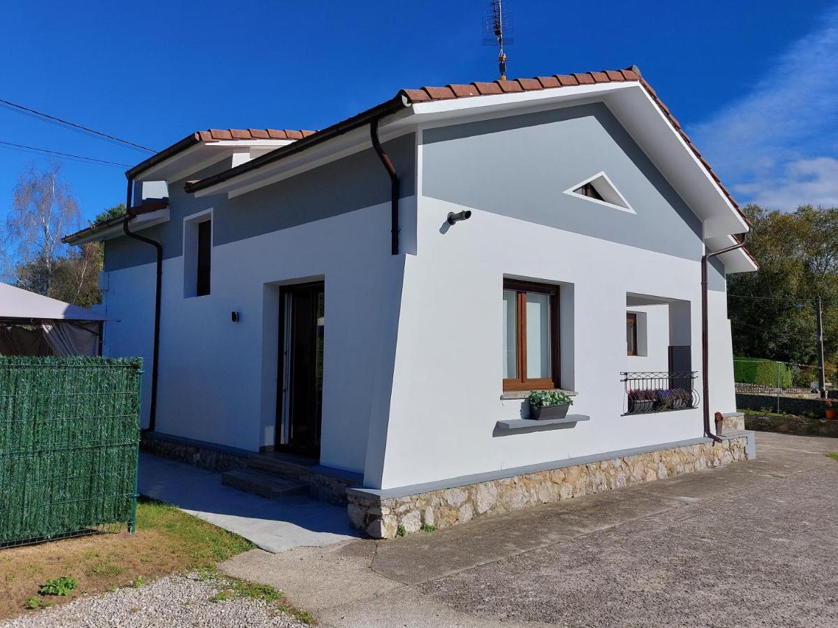 Casa Llaca Vivienda Vacacional Villahormes エクステリア 写真